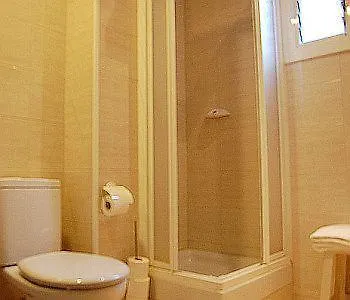 Pension Segre Barcelona Spain